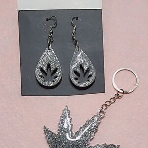 Elegant Silver Glitter Leaf Earrings